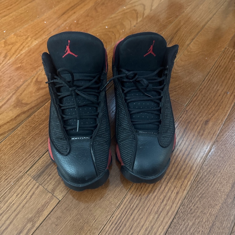 Black and Red Air Jordan 13 sz8 Sneakers
